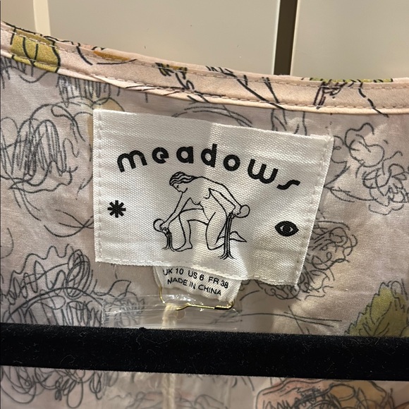 Meadows Floral Long Sleeve Blouse with Peter Pan Collar - NWT - Picture 3 of 5